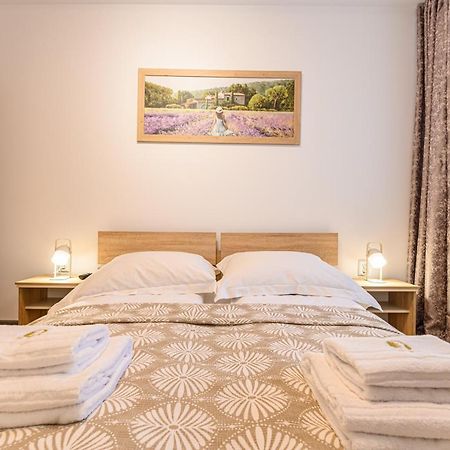 Sona Plus Brașov Exterior foto